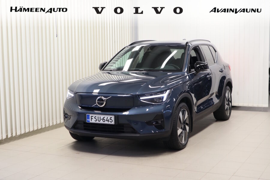 Volvo EX40, image 1