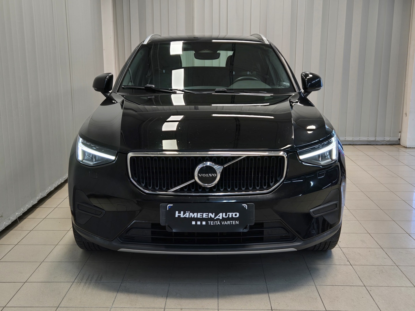 Volvo XC40 2023, kuva 3/17
