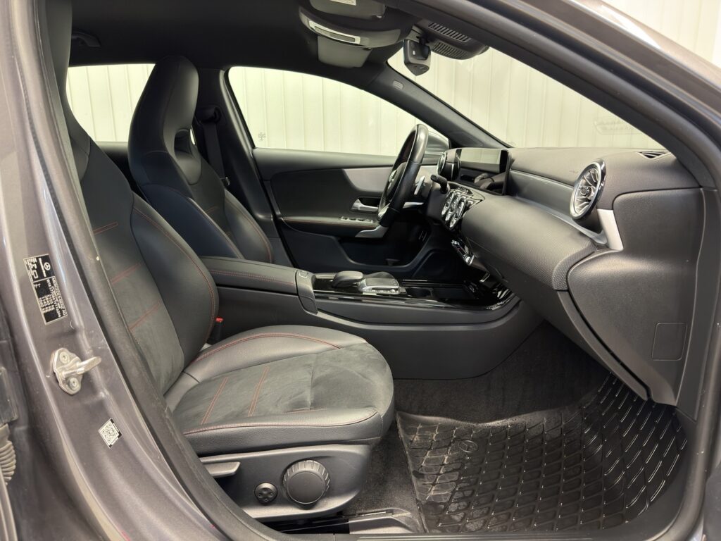 Mercedes-Benz A, image 10