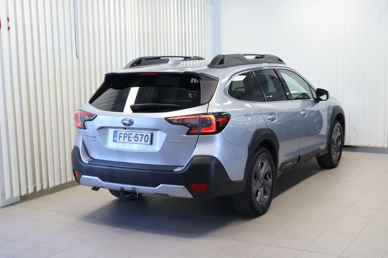 Subaru Outback 2,5i Limited CVT 2022, kuva 4/28