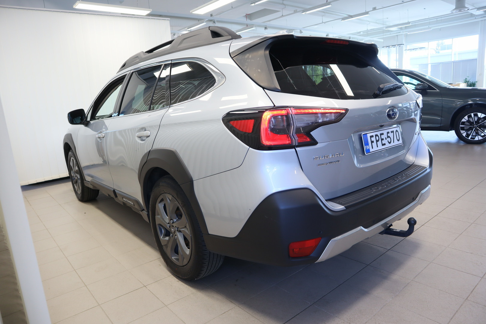 Subaru Outback 2,5i Limited CVT 2022, kuva 6/28