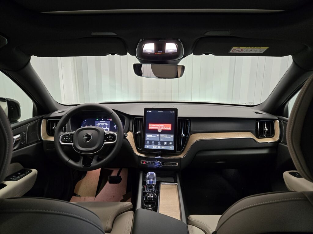 Volvo XC60, image 10