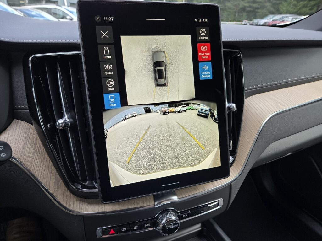 Volvo XC60, image 12