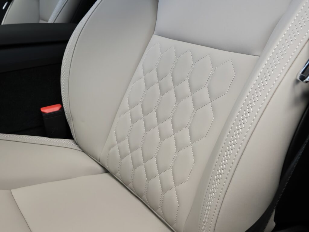 Volvo XC60, image 13