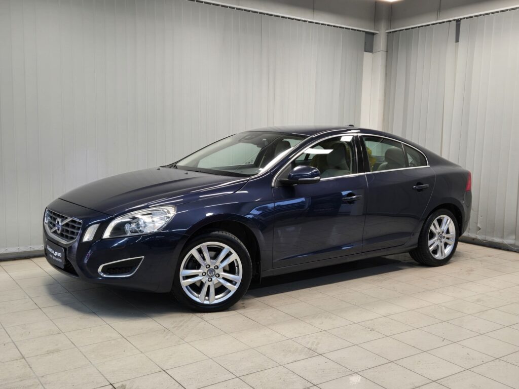 Volvo S60, image 2