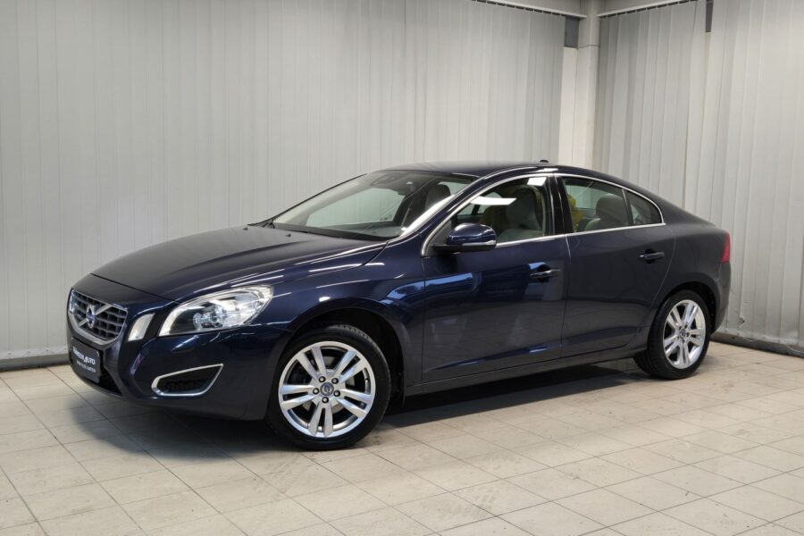 Volvo S60, image 2