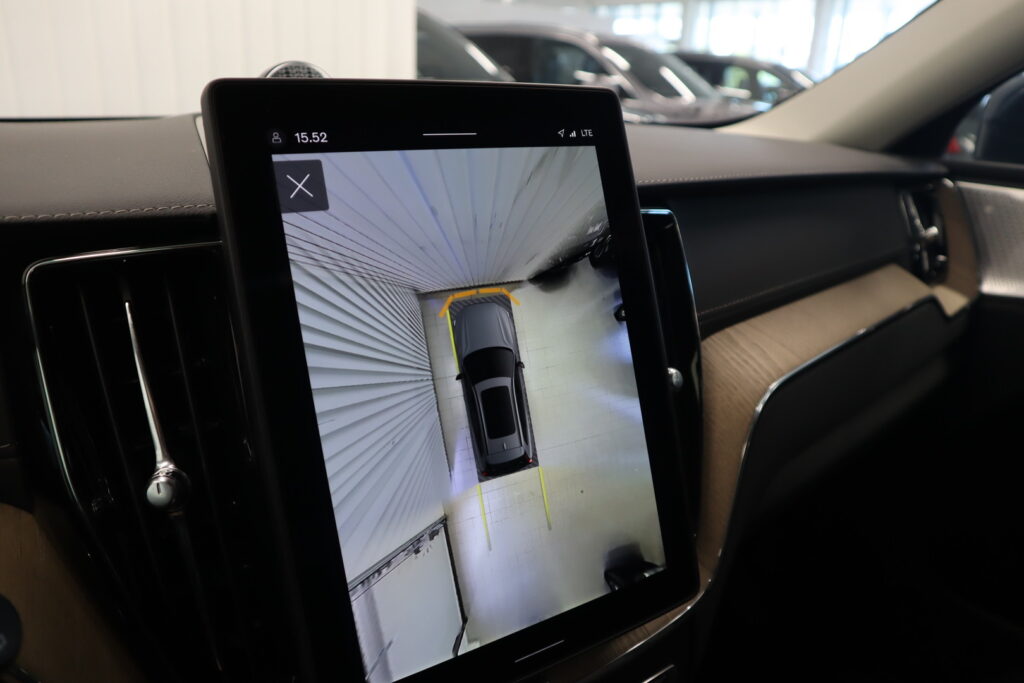 Volvo XC60, image 16