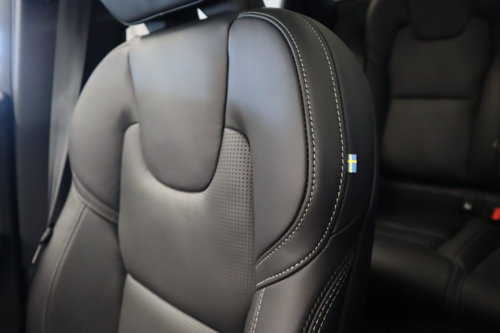 Volvo XC60, image 17