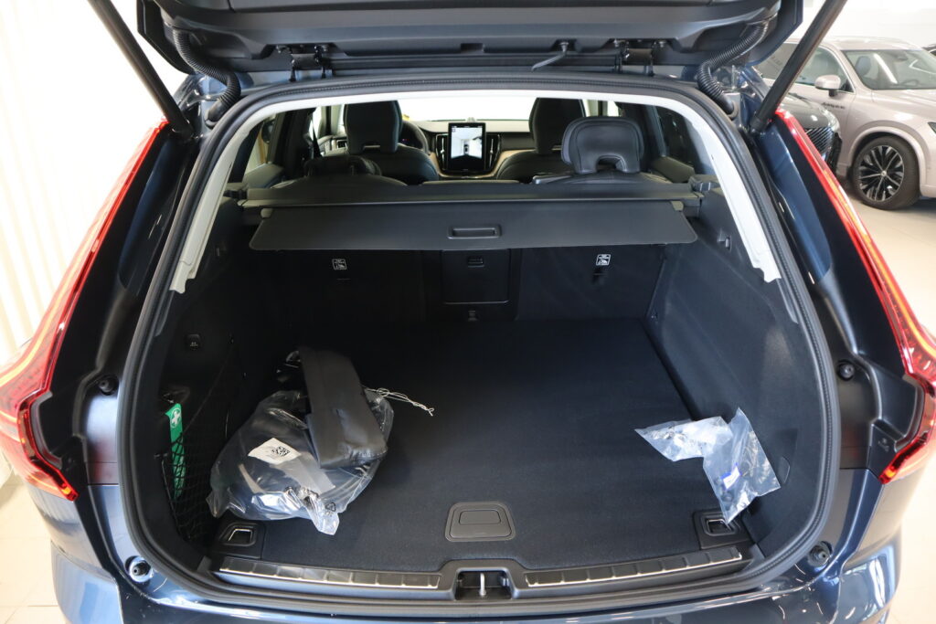 Volvo XC60, image 19