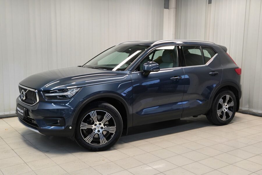 Volvo XC40, image 2