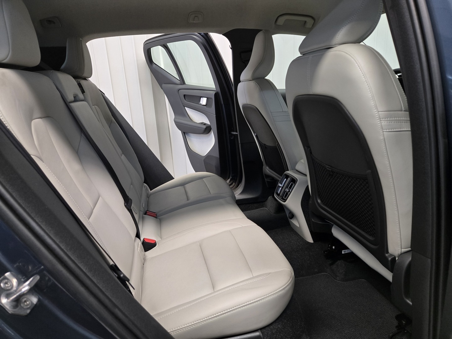Volvo XC40 D4 AWD Inscription aut 2018, photo 7/25