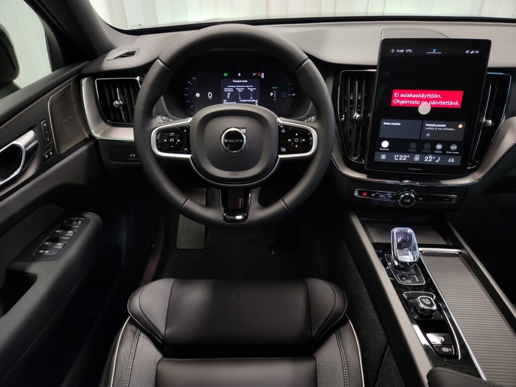 Volvo XC60, image 12