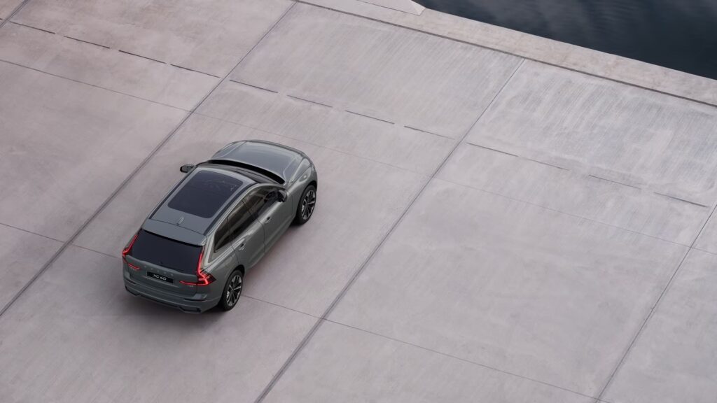 Volvo XC60, image 2