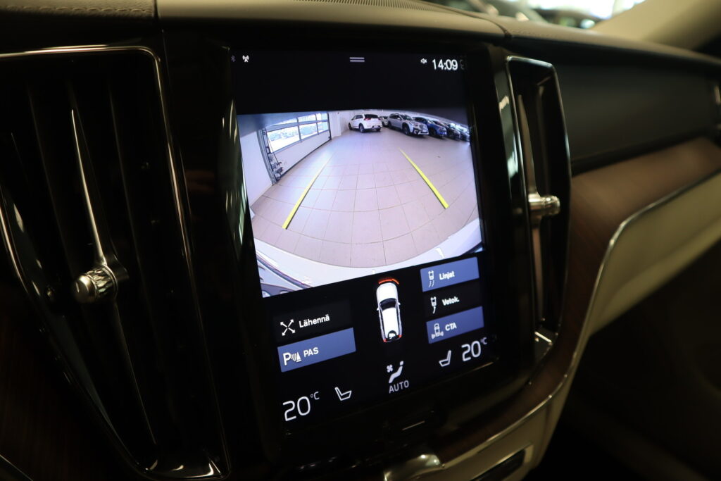 Volvo XC60, image 15