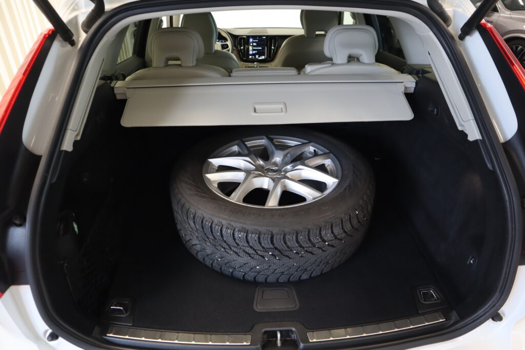 Volvo XC60, image 20