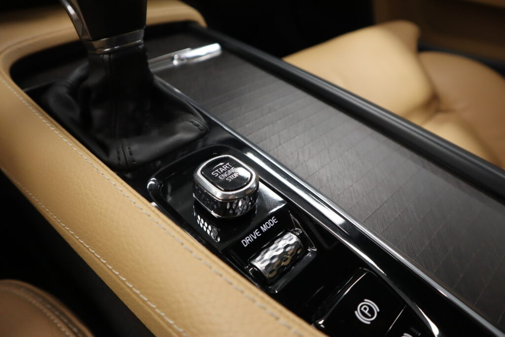 Volvo V90 Cross Country, image 17