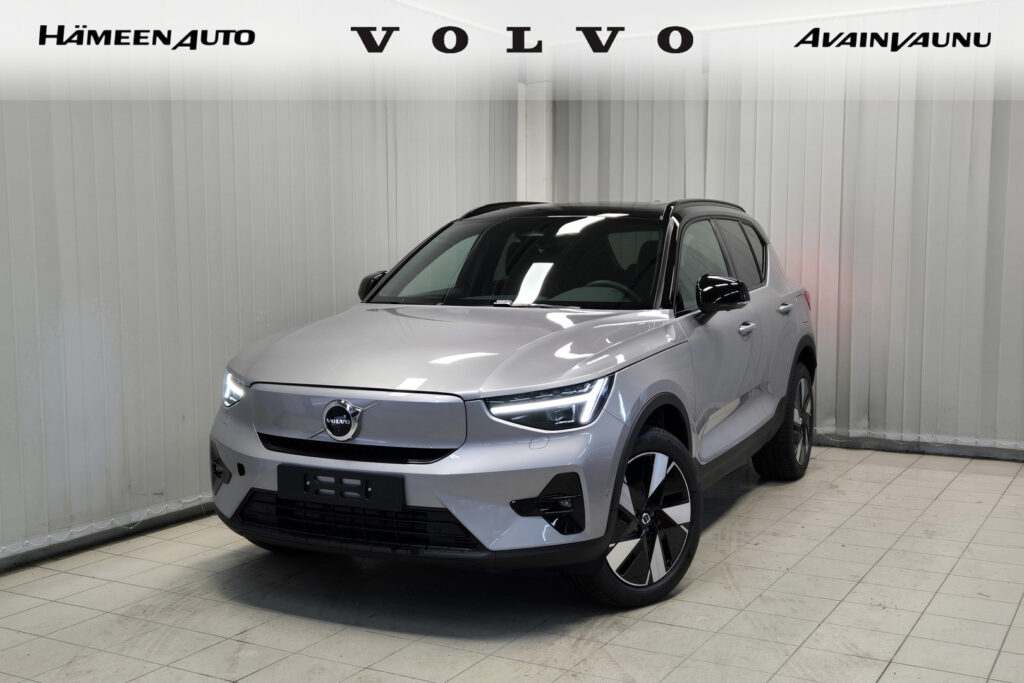 Volvo EX40, image 1