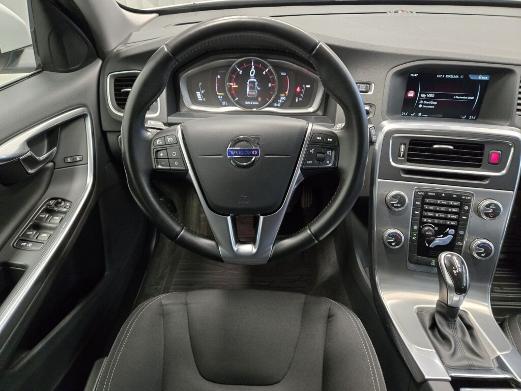 Volvo V60, image 11