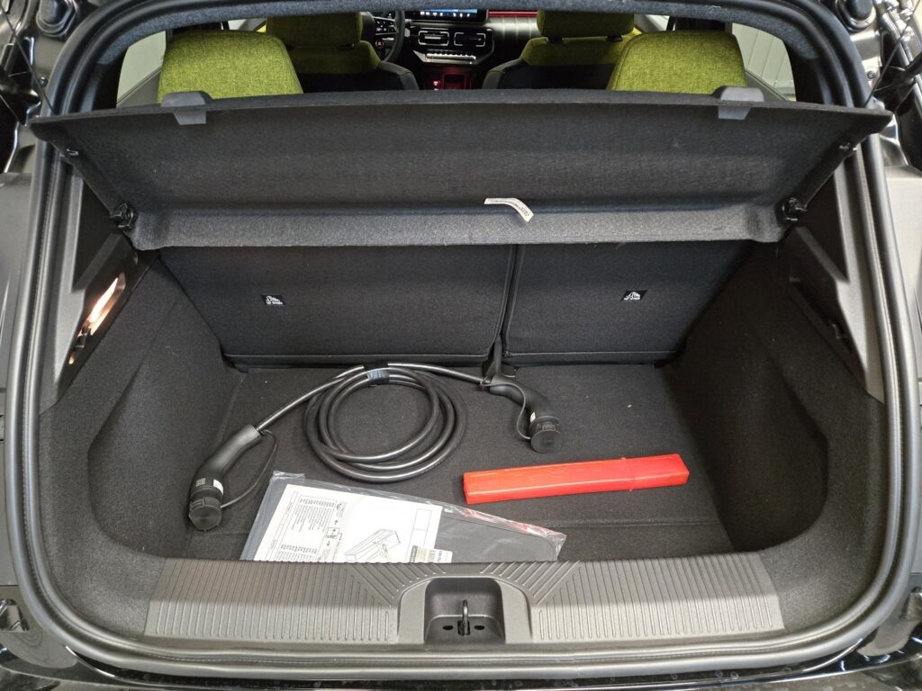 Renault 5, image 16