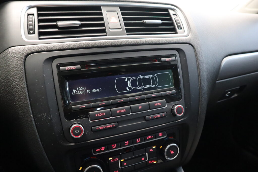 Volkswagen Jetta, image 10