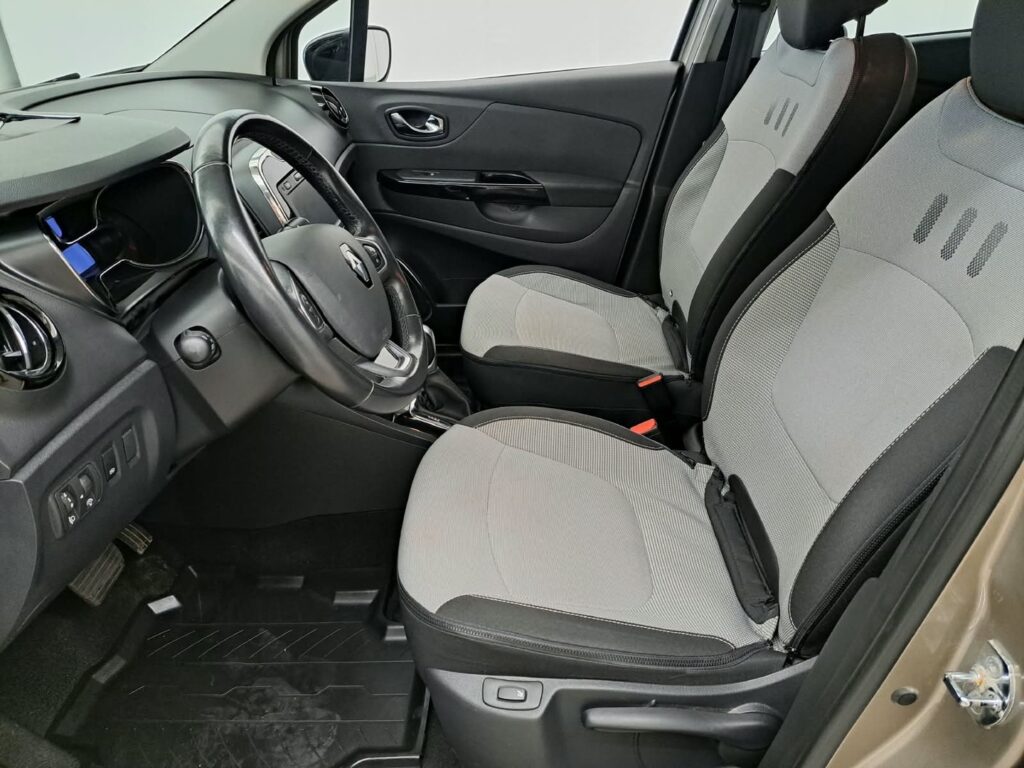 RENAULT CAPTUR, image 8