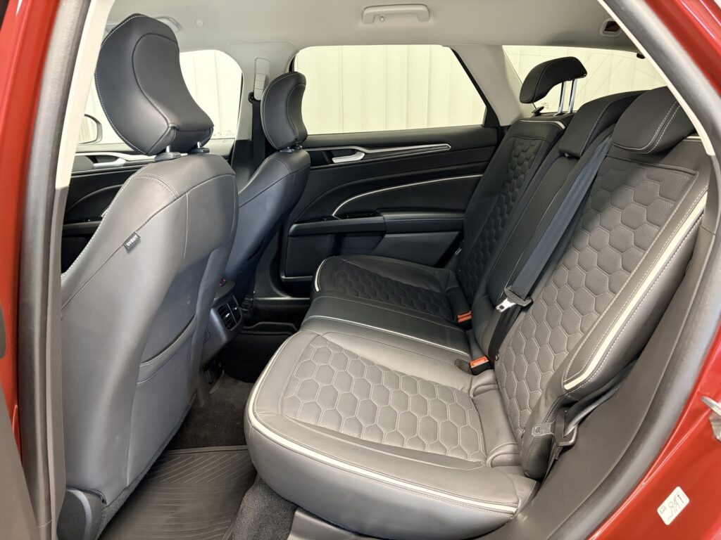 Ford Mondeo, image 7