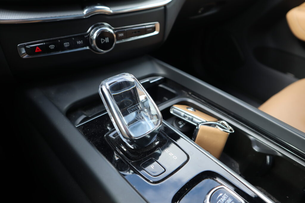 Volvo XC60, image 11