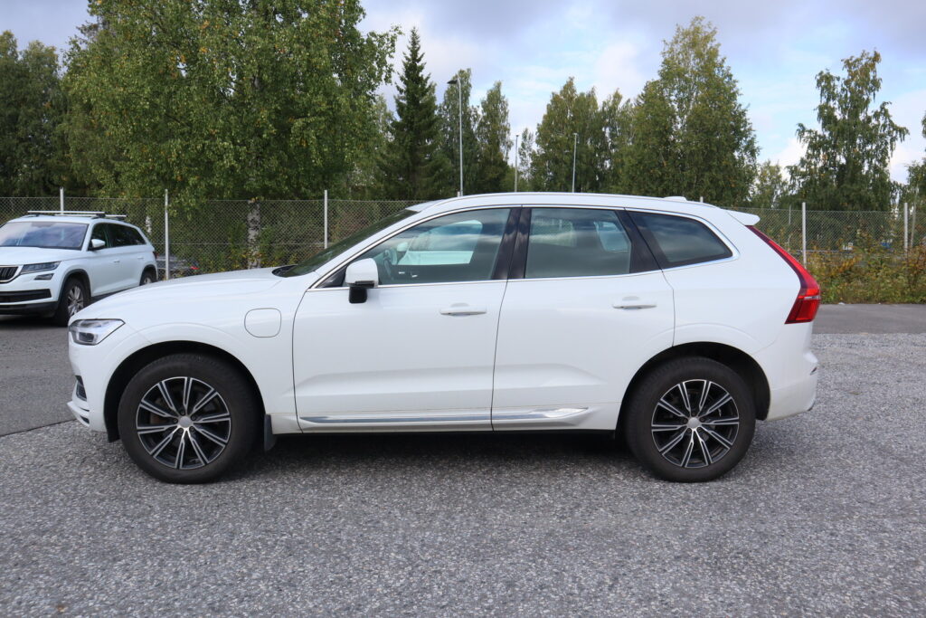 Volvo XC60, image 2