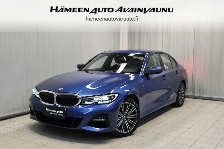 BMW 330, image 1