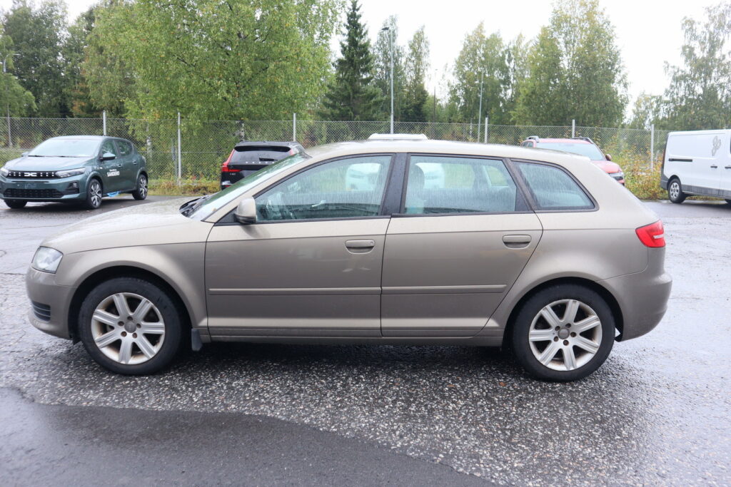 Audi A3, image 2
