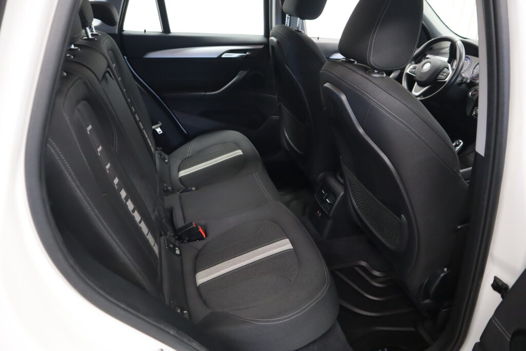 BMW X1, image 10
