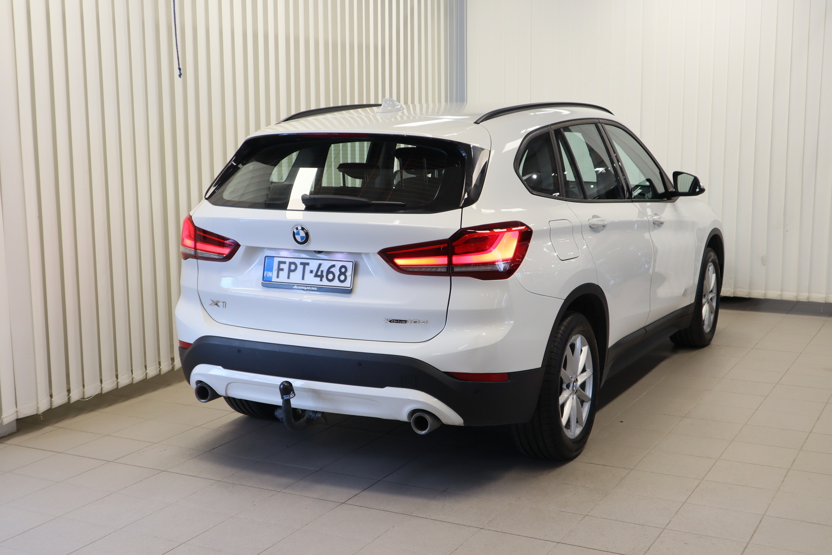 BMW X1 F48 xDrive18d A Business 2020, kuva 4/20