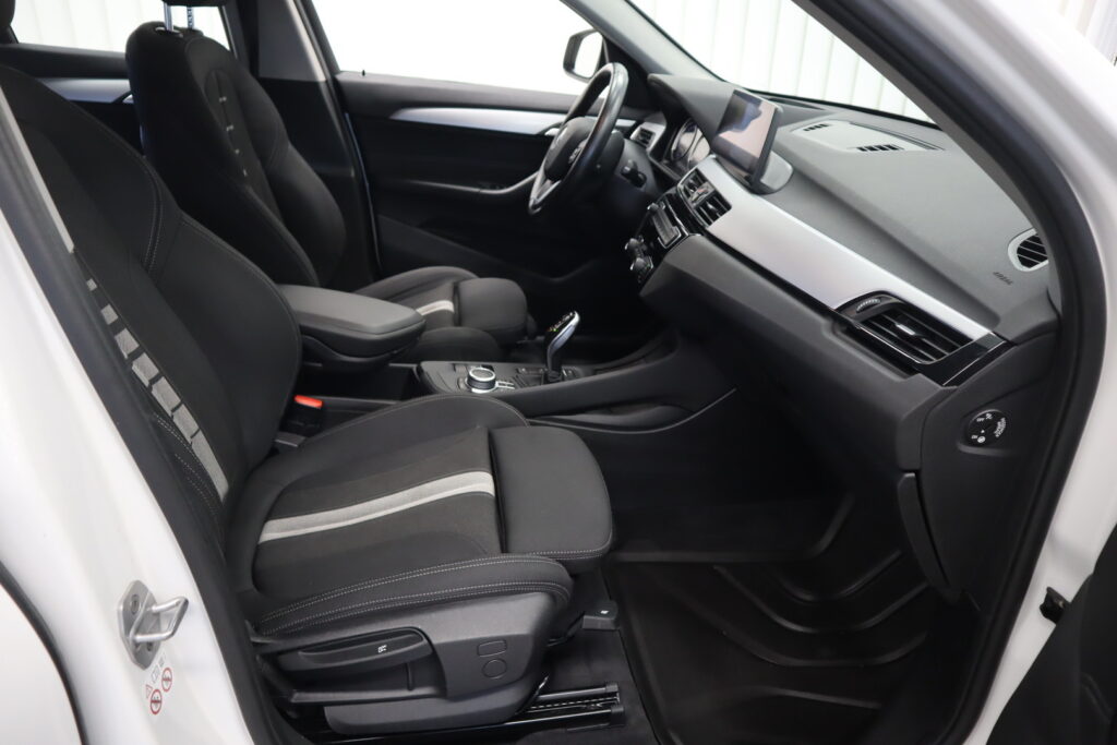 BMW X1, image 9