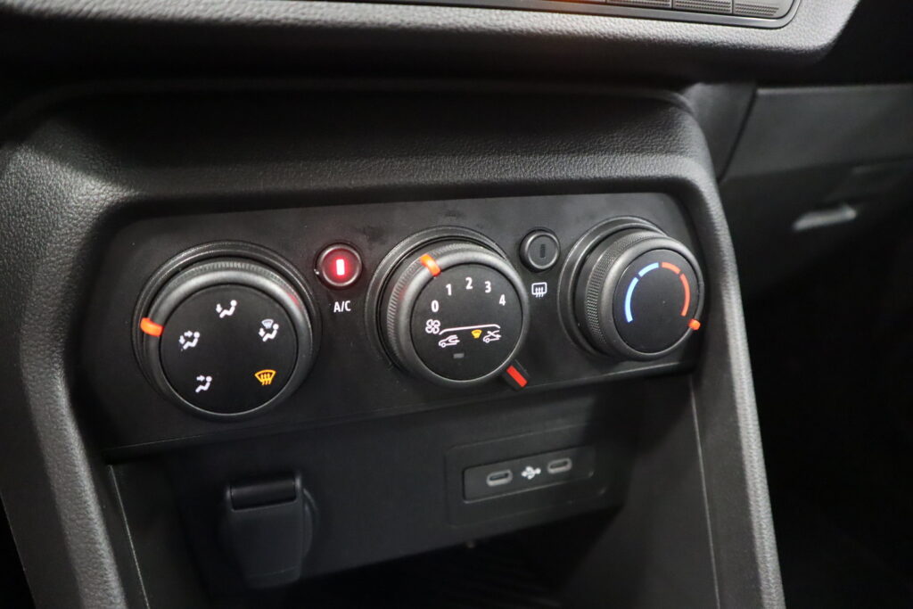 Dacia Sandero, image 15