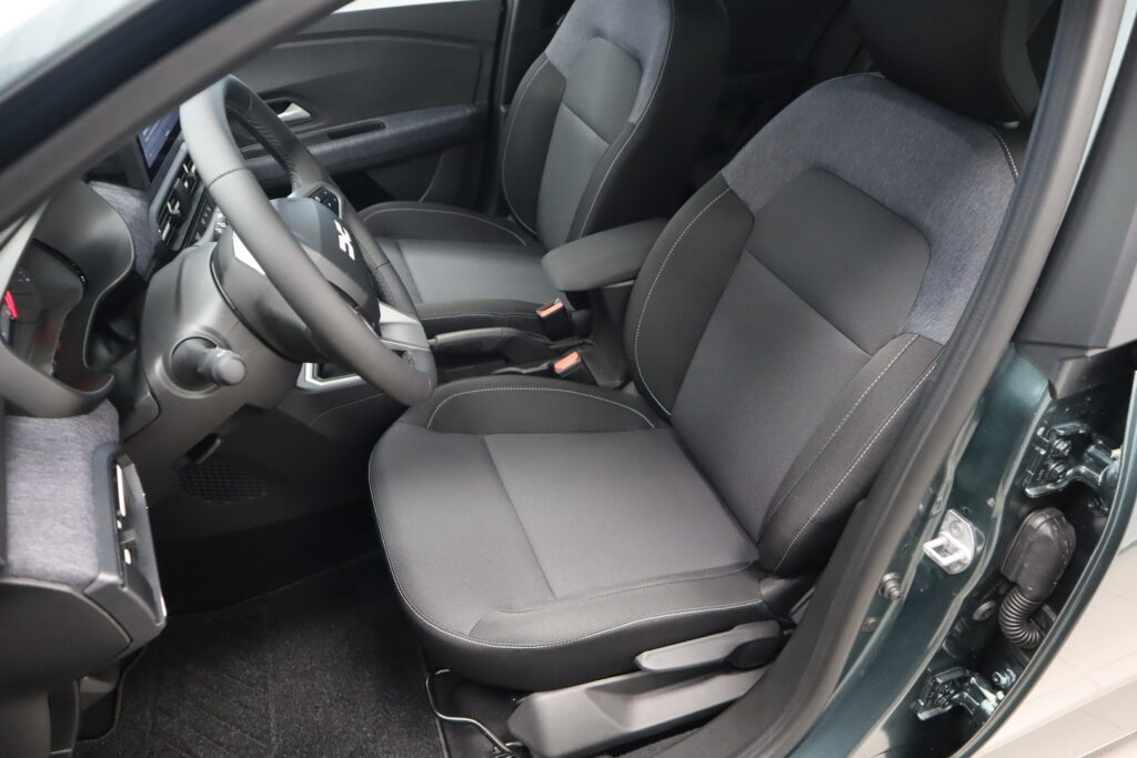 Dacia Sandero, image 8