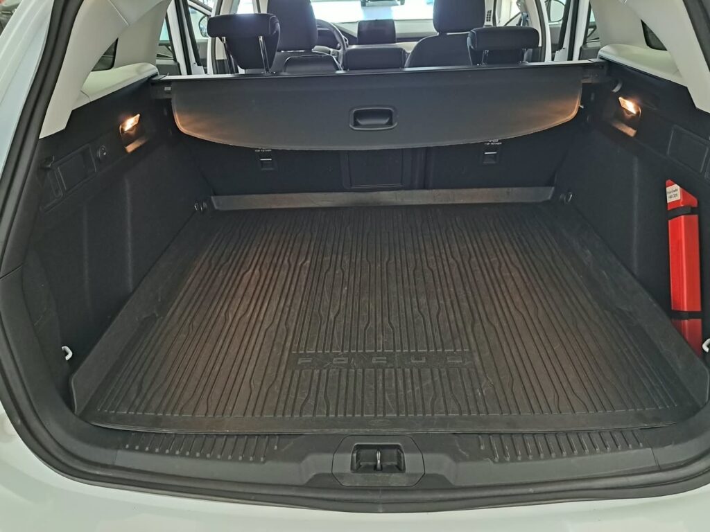 Ford Focus, image 14