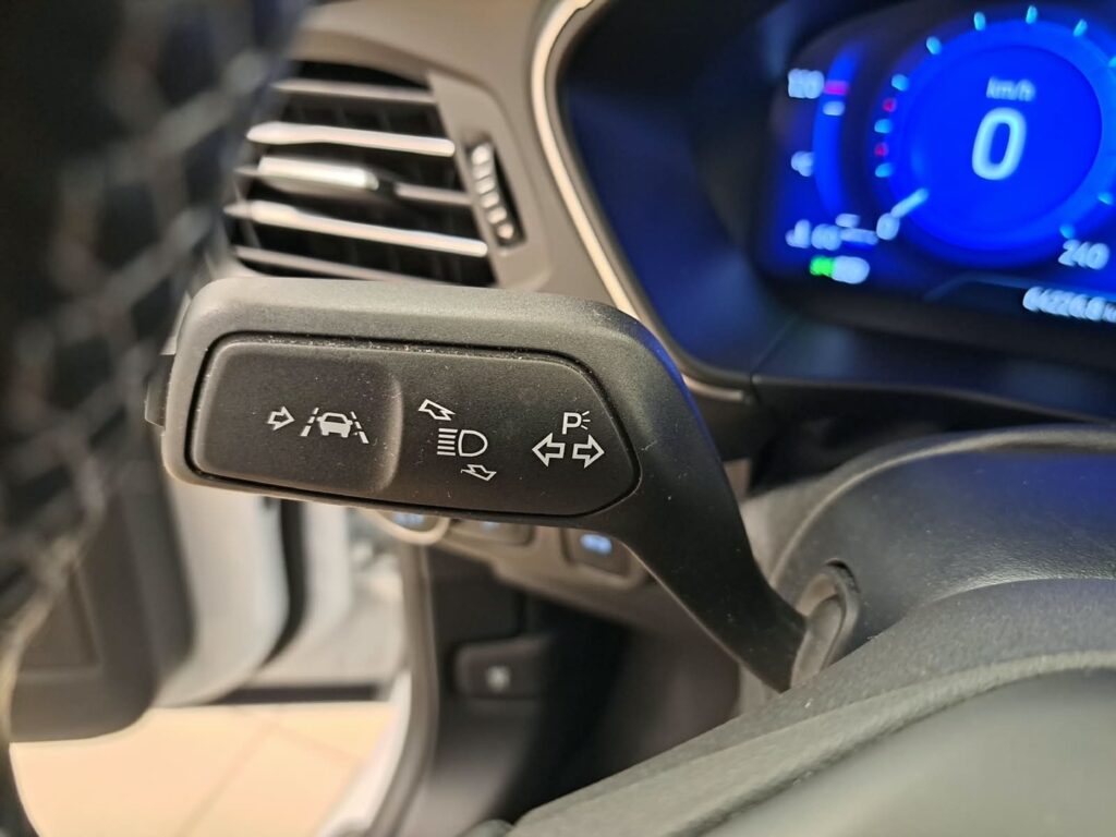 Ford Focus, image 21
