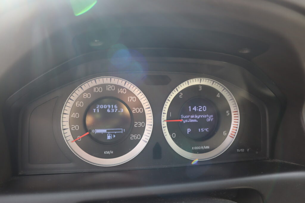 Volvo XC60, image 11