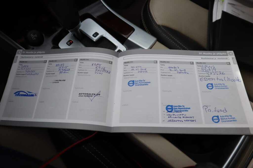 Volvo XC60, image 12