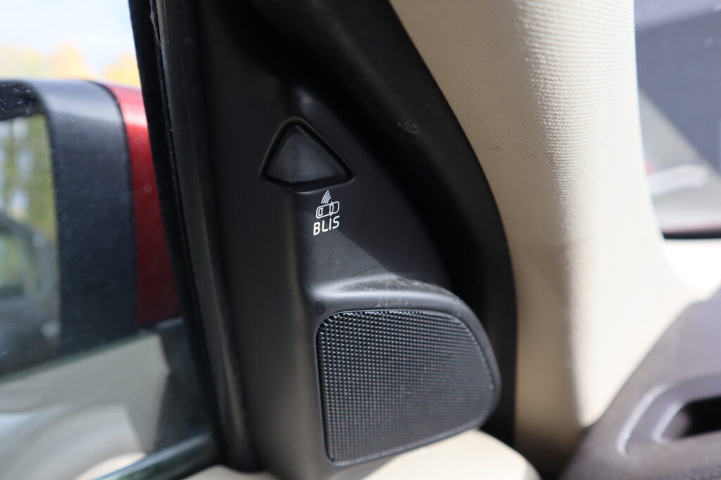 Volvo XC60, image 15