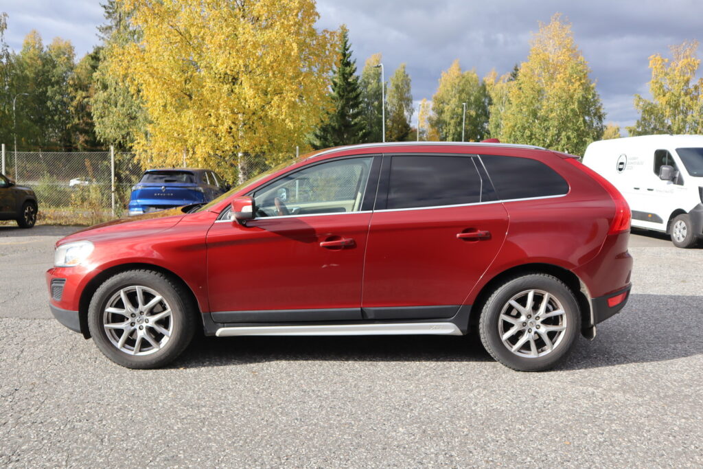 Volvo XC60, image 2