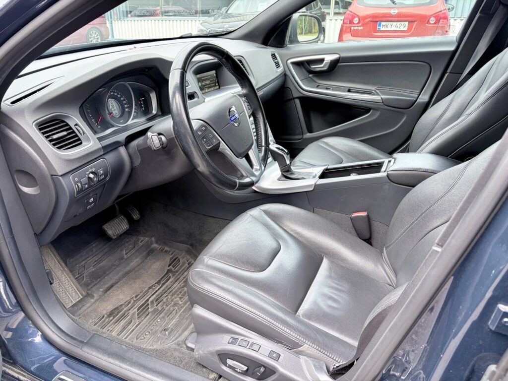 Volvo V60, image 5