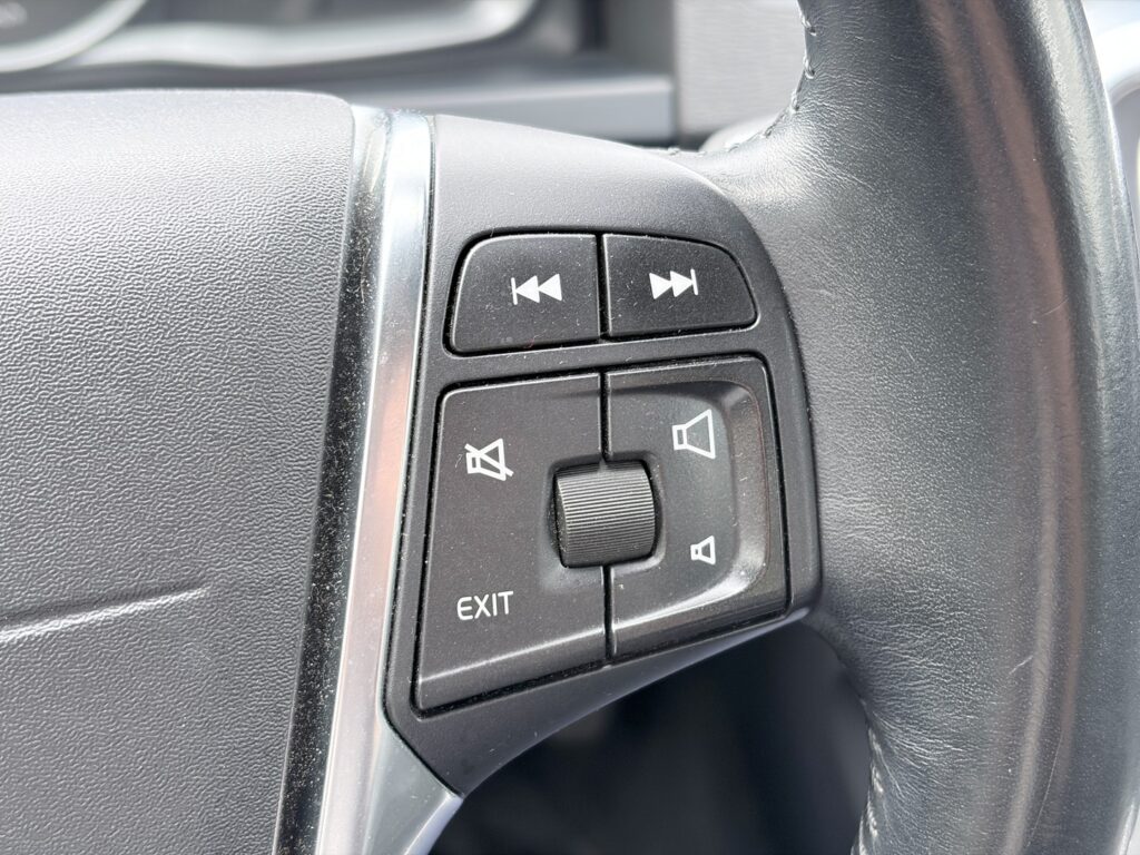 Volvo V60, image 9