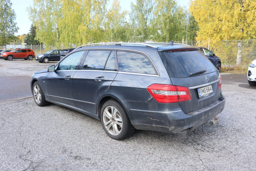 Mercedes-Benz E, image 3