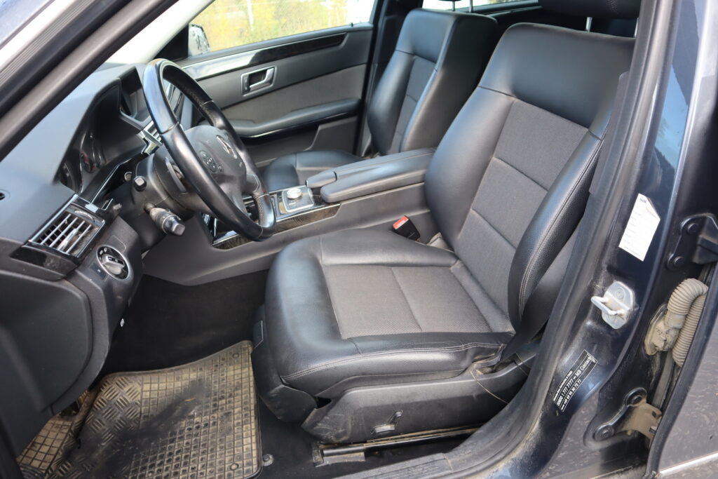 Mercedes-Benz E, image 8