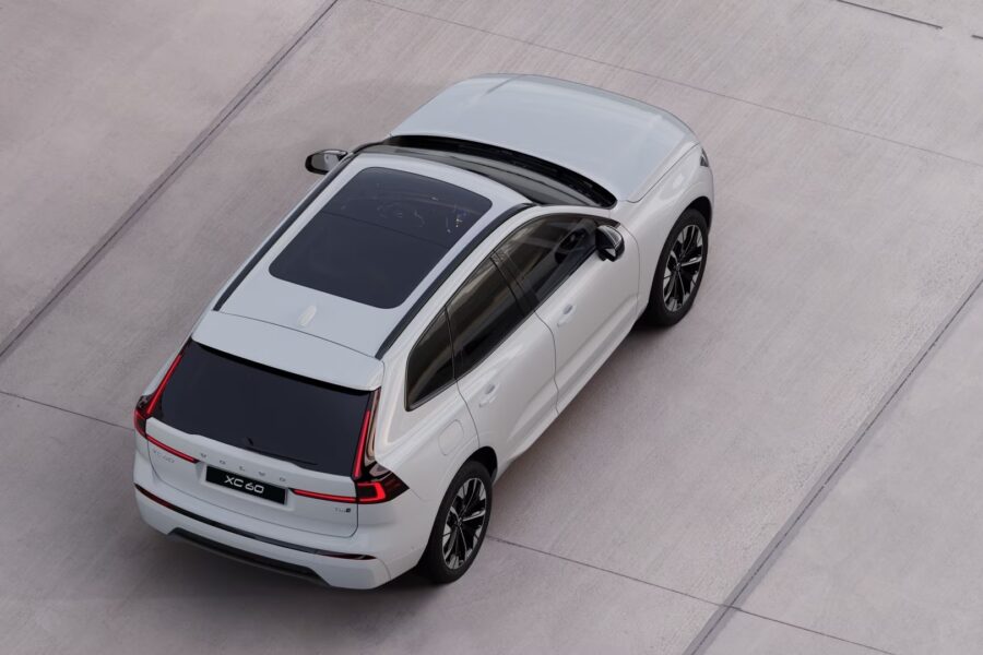 Volvo XC60, image 2