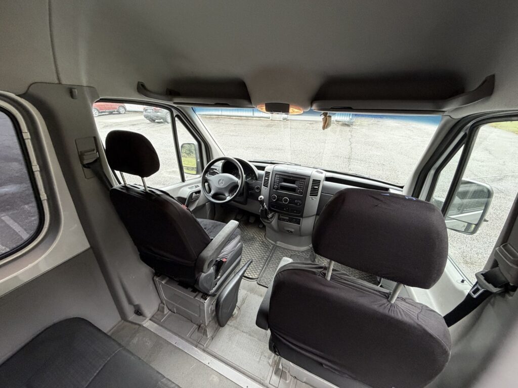 Mercedes-Benz Sprinter, image 11