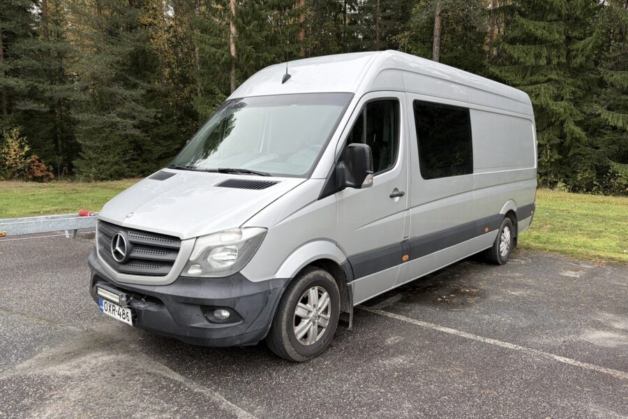 Mercedes-Benz Sprinter, image 2