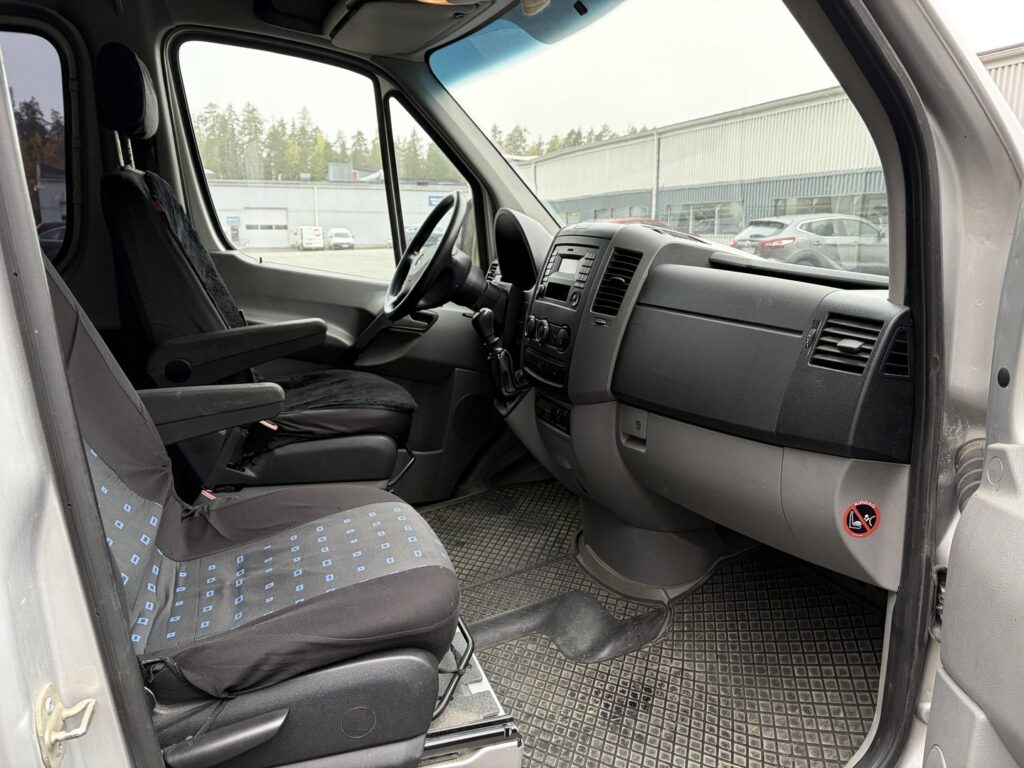 Mercedes-Benz Sprinter, image 8