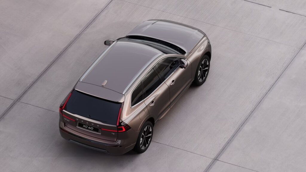 Volvo XC60, image 2